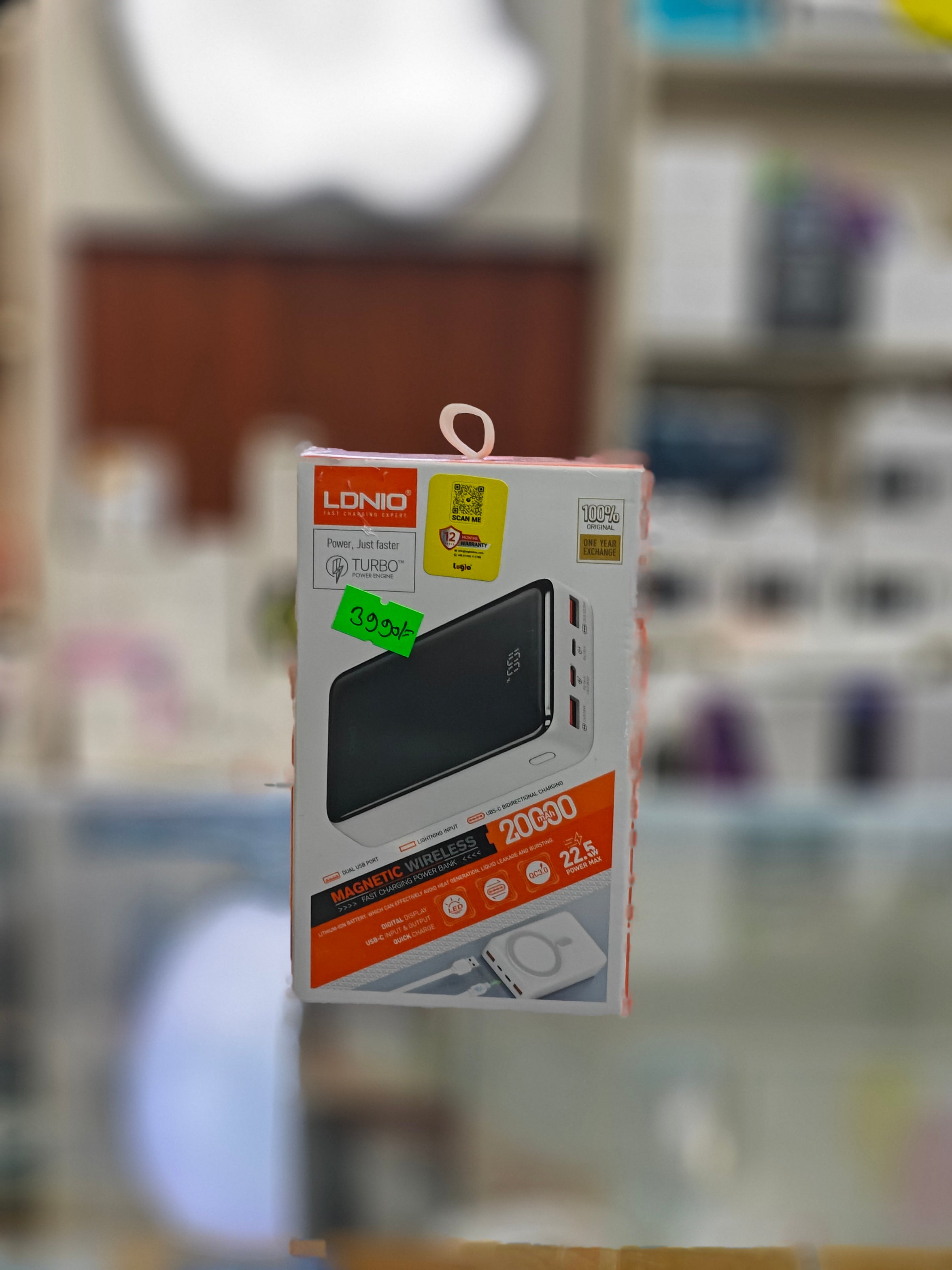 20000mAh Magnetic Wireless Power Bank PQ18